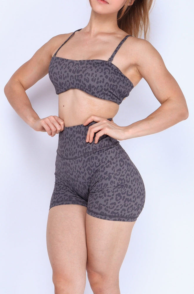 Scrunch Short - Dusky Grey Leopard